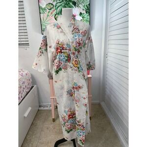 Women’s Japanese White Floral Kimono size 50